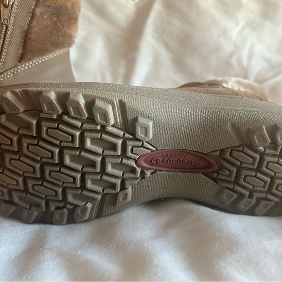 BareTraps Brown Ankle Booties with Fur Trim - Picture 2 of 2